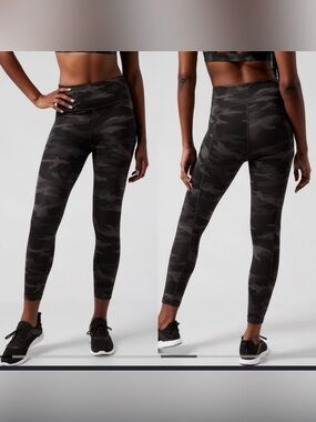 Athleta Black and Beige Activewear